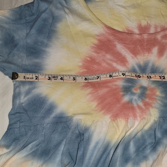 American Eagle Tie Dye Swirl Ruffle Babydoll Hi-Lo Tee T-Shirt Medium - Picture 7 of 10